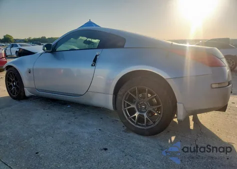 2005 Nissan 350Z Coupe из США, поврежденный, VIN JN1AZ34D05M605342